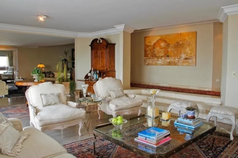 Apartamento à venda com 4 quartos, sendo 2 suítes,  em Paraisópolis, São Paulo, SP