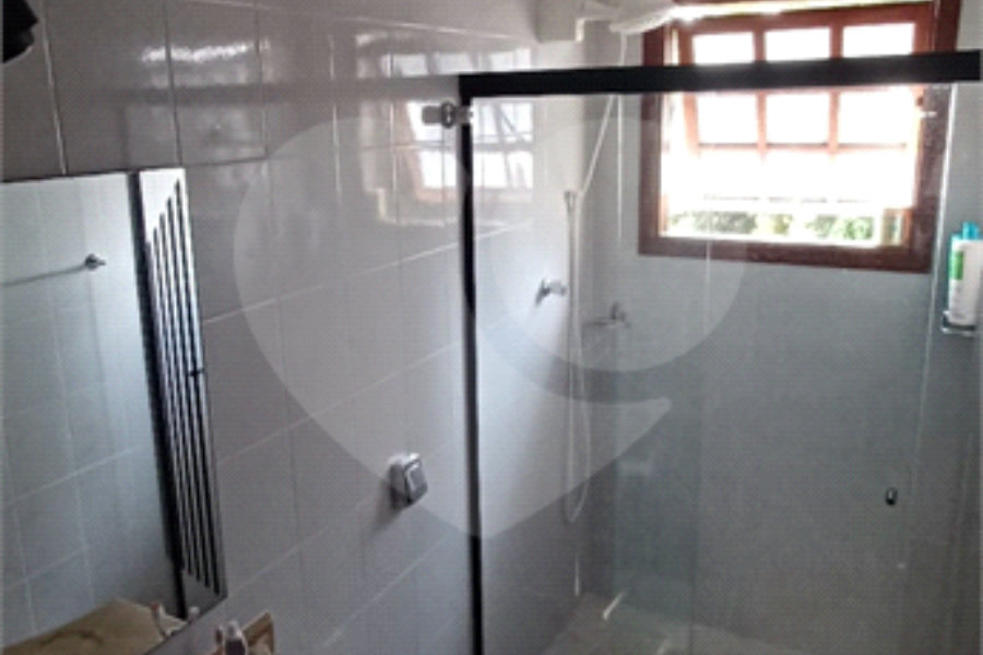 Casa à venda com 3 quartos, sendo 1 suíte, no condomínio Clube de Campo Fazenda Tabarã, Mairiporã - SP