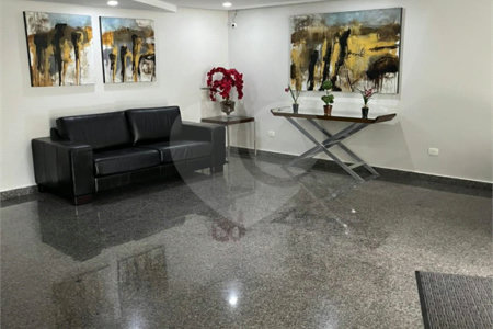 Apartamento à venda com 1 quarto em Indianópolis, São Paulo, SP