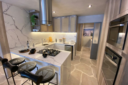 Apartamento à venda com 3 suítes em Campo Belo, São Paulo, SP