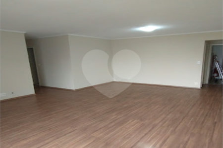 Apartamento à venda com 3 quartos em Jardim Marajoara, São Paulo, SP