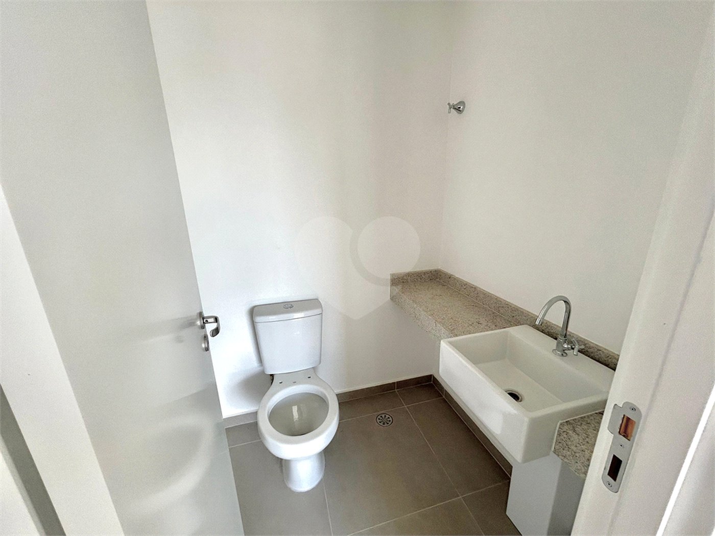 Apartamento à venda com 2 suítes em Brooklin, São Paulo, SP