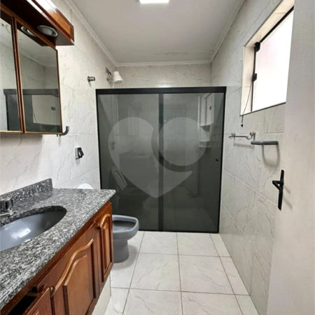 Casa à venda com 4 quartos, sendo 1 suíte, em Vila Oliveira, Mogi das Cruzes, SP