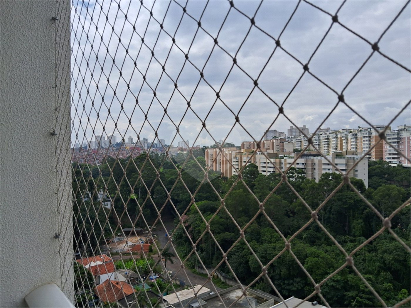 Apartamento à venda com 3 suítes em Paraíso do Morumbi, São Paulo, SP
