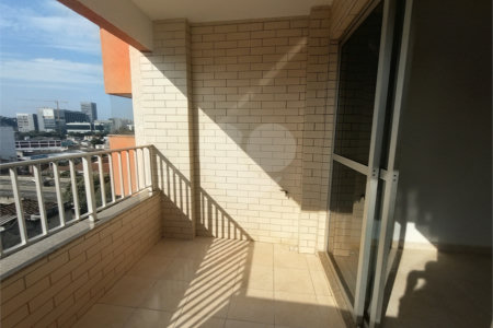 Apartamento à venda com 2 quartos, sendo 1 suíte, em Estácio, Rio de Janeiro, RJ