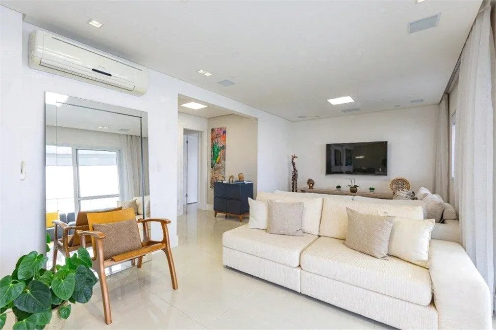 Apartamento à venda com 3 suítes em Vila Romana, São Paulo, SP