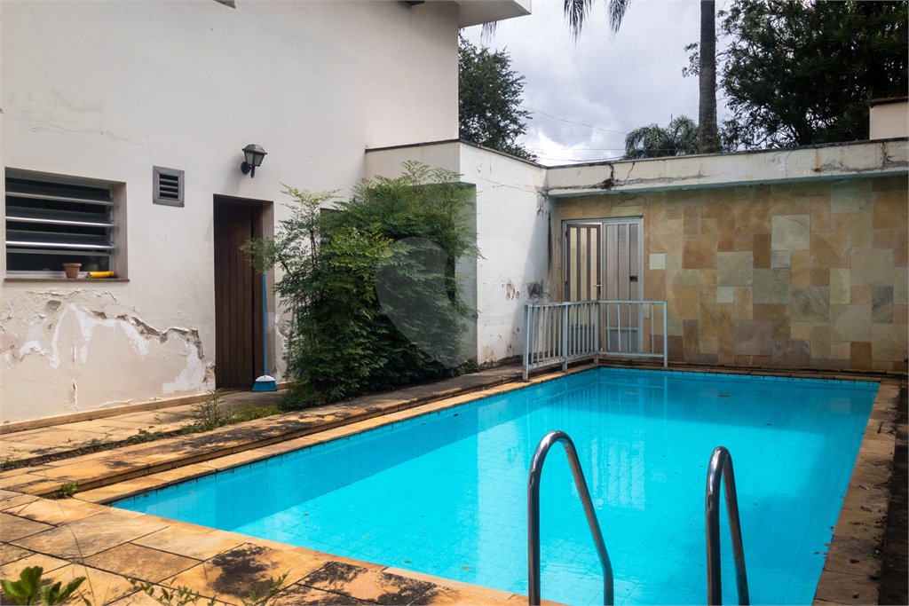Casa à venda com 3 quartos, sendo 2 suítes, em Granja Julieta, São Paulo, SP