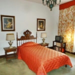 Casa Térrea à venda com 4 quartos, sendo 1 suíte,  em Jardim Peri, São Paulo, SP