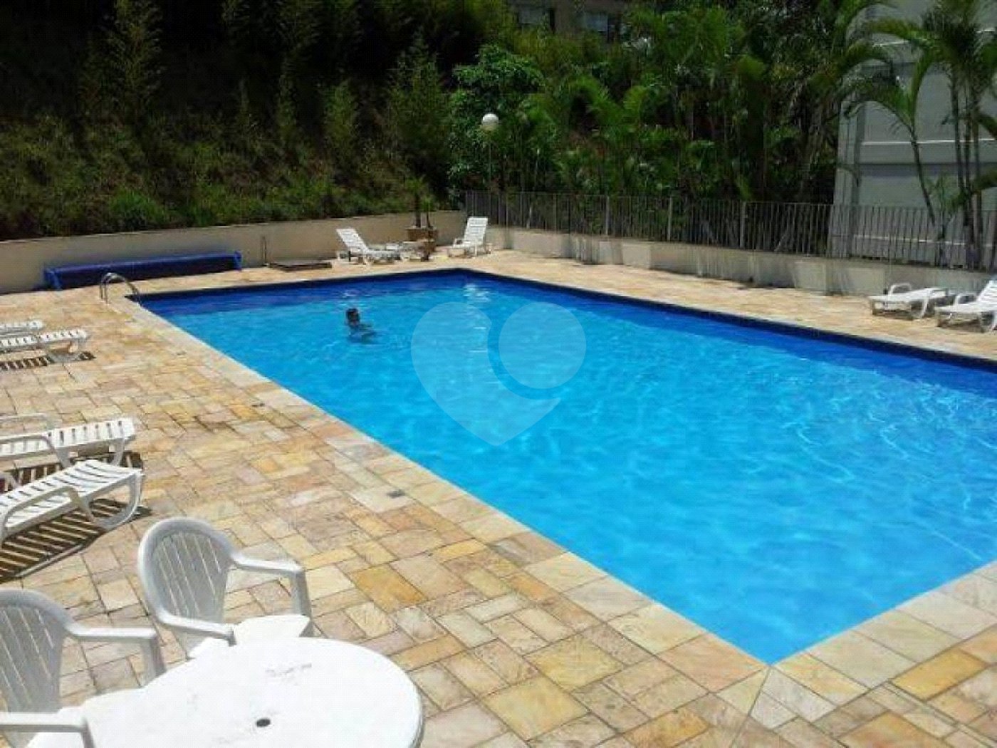 Cobertura à venda com 2 quartos, sendo 1 suíte, em Jardim Londrina, São Paulo, SP