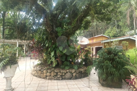 Sítio à venda com 9 quartos, sendo 5 suítes, em Portão, Atibaia, SP