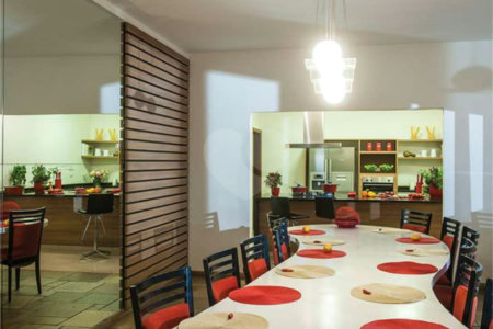 Casa à venda com 3 suítes no condomínio Vintage, Cotia - SP