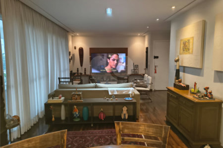 Apartamento à venda com 4 quartos, sendo 1 suíte, em Jardim Caravelas, São Paulo, SP