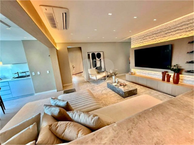 Apartamento à venda com 3 suítes em Perdizes, São Paulo, SP