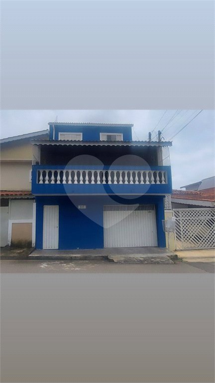 Sobrado à venda com 3 quartos, sendo 1 suíte, em Jardim Alvinópolis, Atibaia, SP