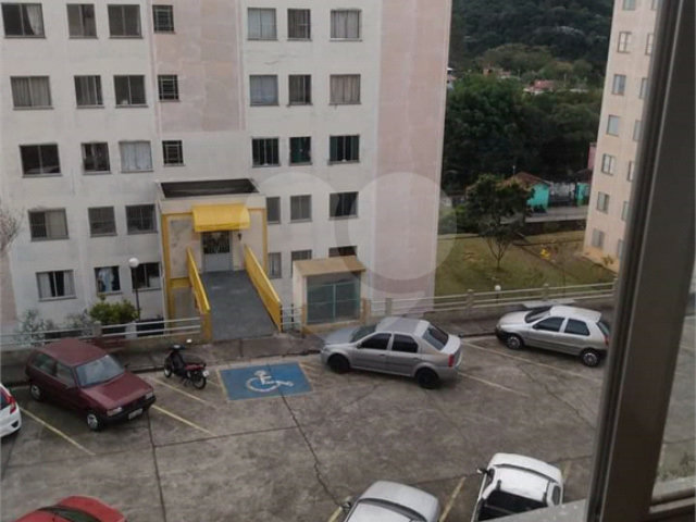 Apartamento à venda com 2 quartos em Cidade Tiradentes, São Paulo, SP