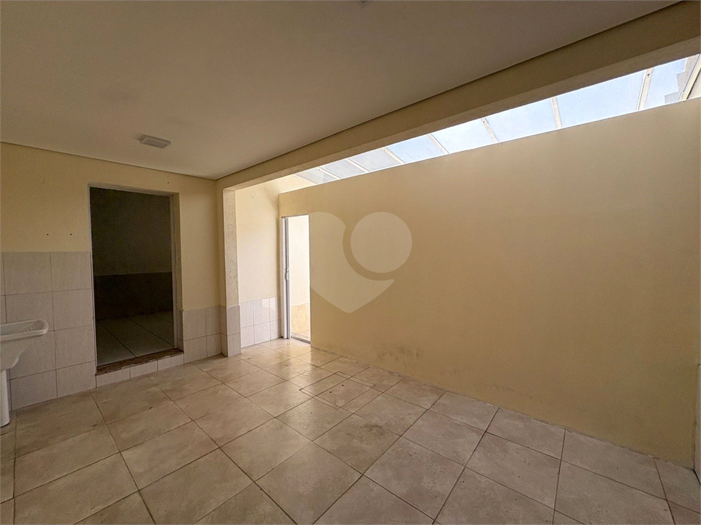 Casa para alugar em Vila Vitória, Mogi das Cruzes, SP