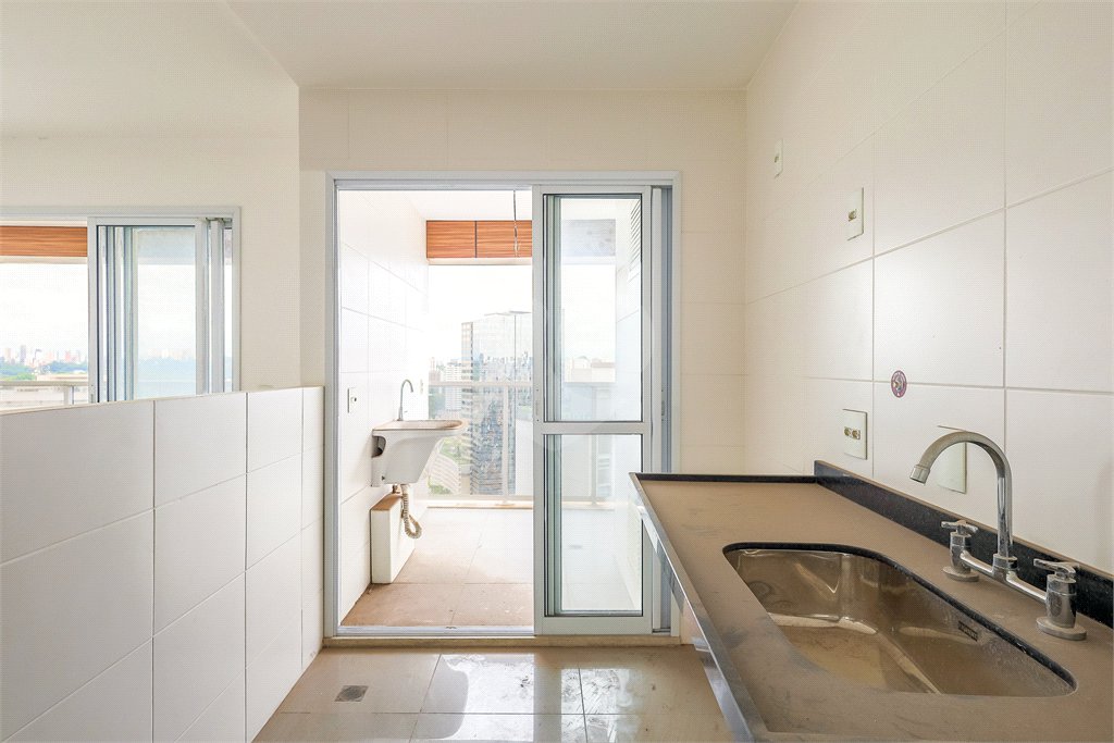 Apartamento à venda com 1 quarto em Vila Gertrudes, São Paulo, SP