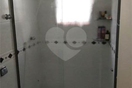Sobrado à venda com 2 quartos, sendo 1 suíte, em Vila Gustavo, São Paulo, SP