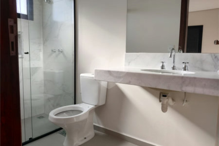 Casa à venda com 3 suítes no condomínio Santa Isabel I, Louveira - SP