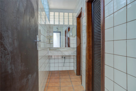 Casa à venda ou para alugar com 13 quartos em Chácara Santo Antônio (zona Sul), São Paulo, SP