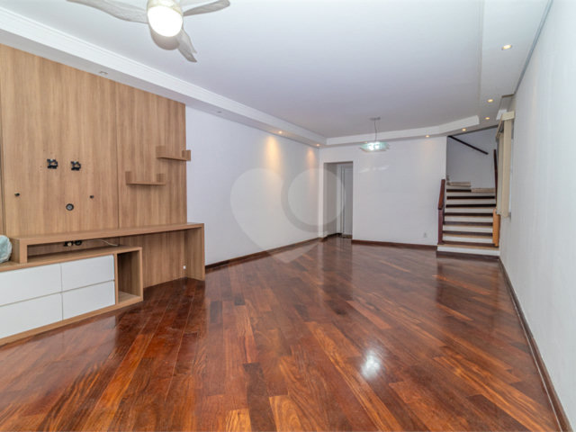 Casa à venda ou para alugar com 3 quartos, sendo 1 suíte,  em Granja Julieta, São Paulo, SP