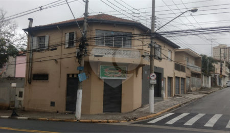 Sobrado à venda com 4 quartos em Calmon Viana, Poá, SP