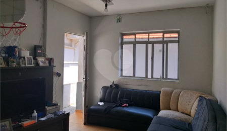 Prédio à venda em Tremembé, São Paulo, SP