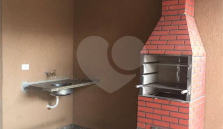 Casa à venda com 3 quartos, sendo 1 suíte,  em Recreio Estoril, Atibaia, SP