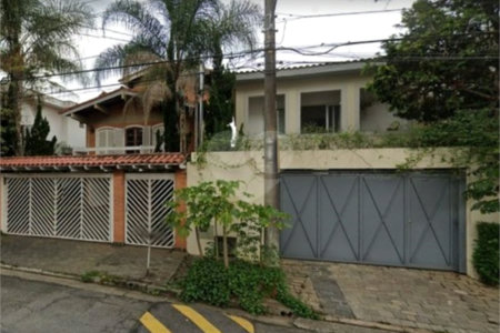 Terreno à venda com 20 quartos, sendo 10 suítes,  em Vila Sônia, São Paulo, SP