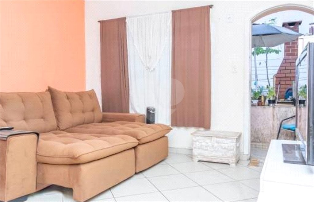 Sobrado à venda com 3 quartos, sendo 1 suíte,  em Jardim Monte Kemel, São Paulo, SP