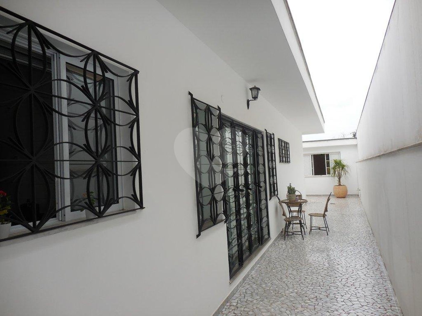 Casa à venda com 4 quartos, sendo 3 suítes, em Jardim Franca, São Paulo, SP