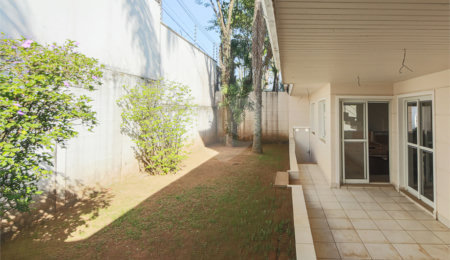 Casa à venda com 3 suítes no condomínio Bristol Village, São Paulo - SP