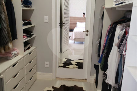 Casa à venda com 3 suítes em Vila Harmonia, Araraquara, SP