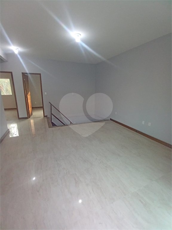 Casa à venda com 4 quartos, sendo 1 suíte, em Campo Grande, Rio de Janeiro, RJ
