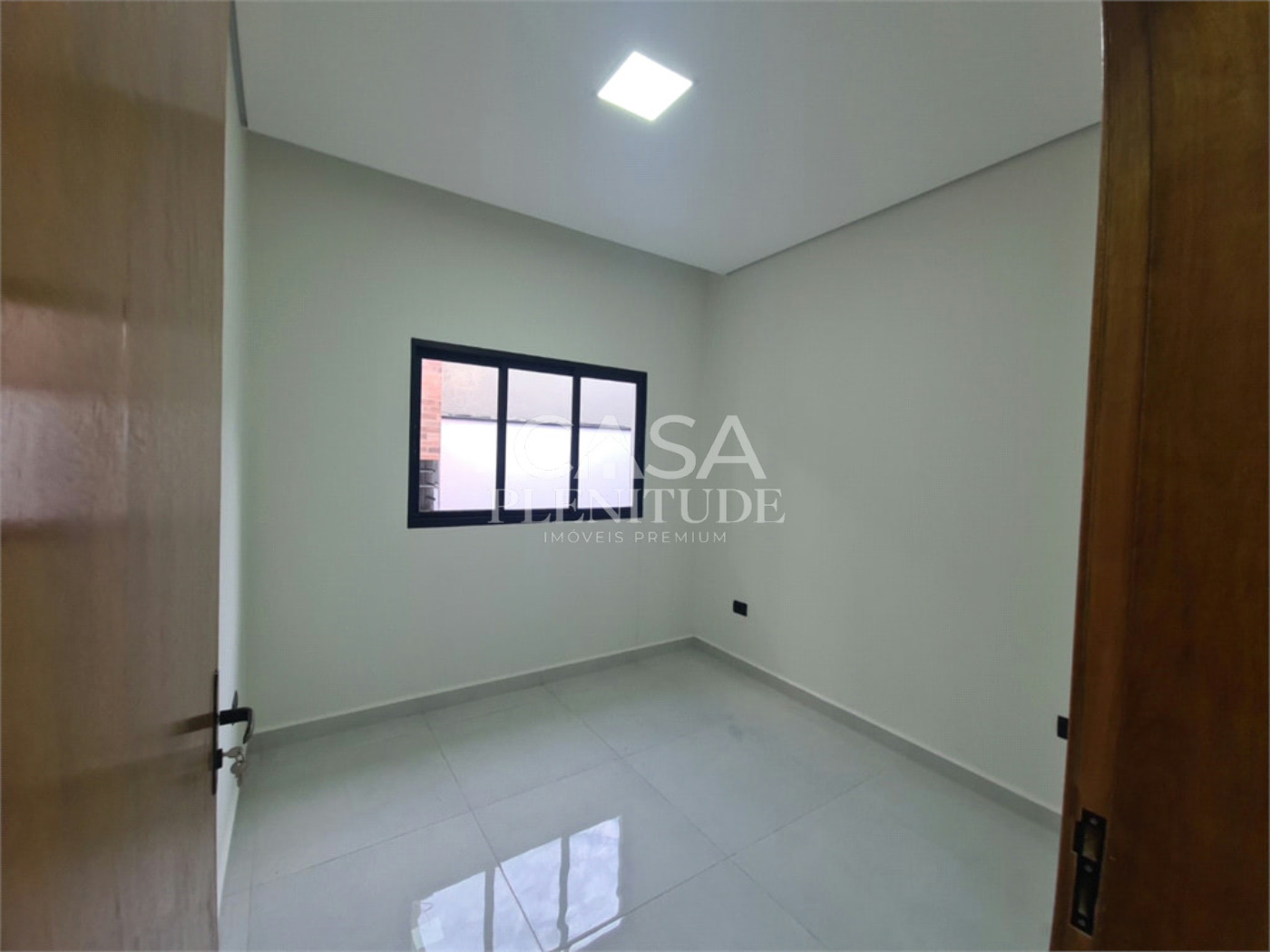 Casa em condomínio à venda com 3 quartos, sendo 1 suíte,  em Jardim Novo Horizonte, Sorocaba, SP