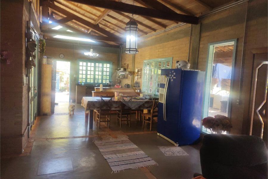 Casa à venda ou para alugar com 3 suítes em Juqueri Mirim, Mairiporã, SP