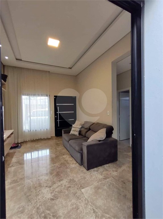 Casa à venda com 3 quartos, sendo 1 suíte, em Residencial Vila dos Eucaliptos, Salto, SP