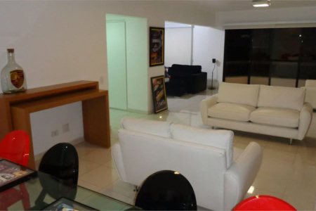 Apartamento à venda com 3 suítes em Vila Andrade, São Paulo, SP