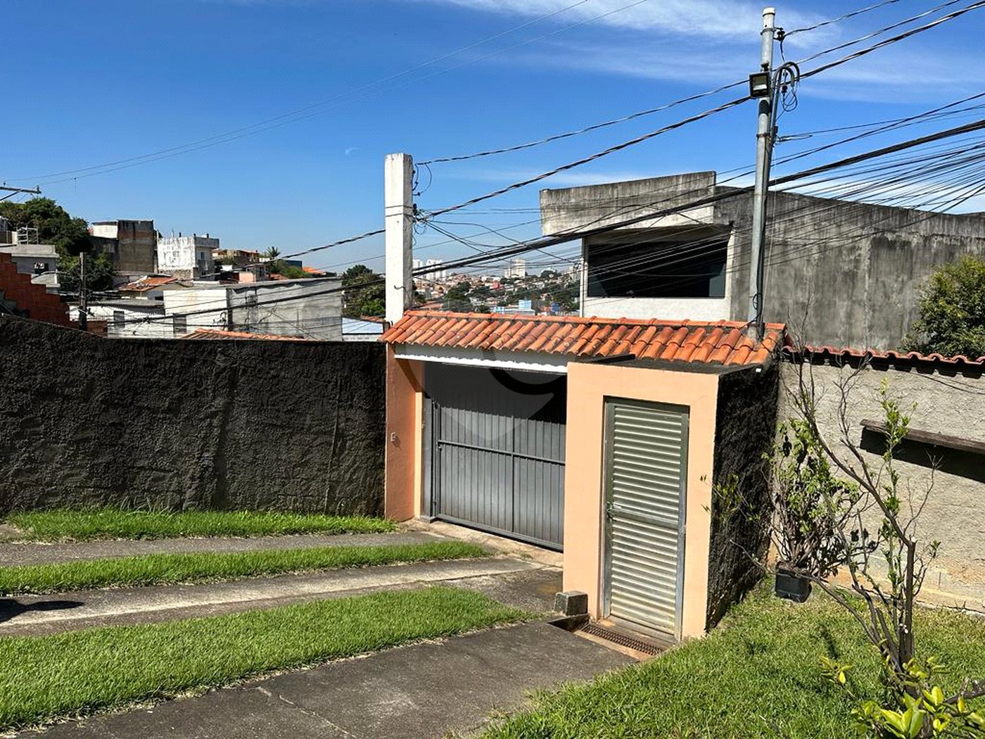 Sobrado à venda com 3 quartos, sendo 1 suíte, em Vila Nova Mazzei, São Paulo, SP