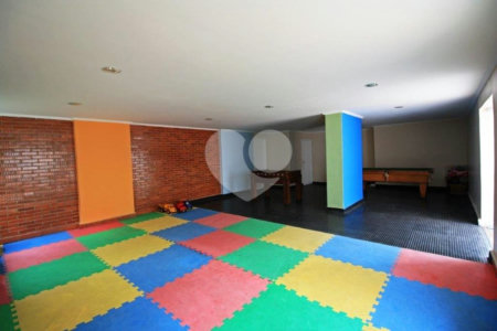 Apartamento à venda com 3 quartos, sendo 1 suíte,  em Alto da Lapa, São Paulo, SP