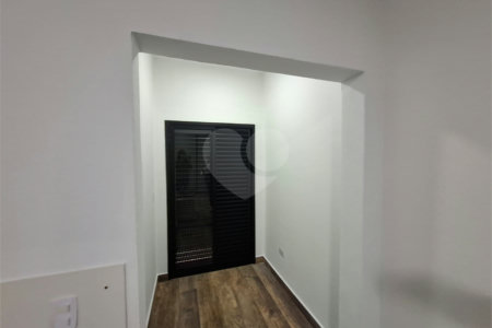 Casa à venda com 3 quartos, sendo 1 suíte, em Estância Comandante Barros, Jarinu, SP
