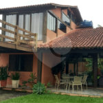 Casa à venda com 5 quartos, sendo 4 suítes, em Praia Rasa, Armação dos Búzios, RJ