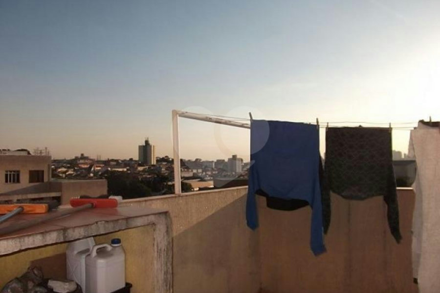 Sobrado à venda com 4 quartos, sendo 1 suíte, em Vila Isolina Mazzei, São Paulo, SP
