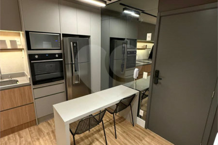 Apartamento à venda com 1 suíte em Pinheiros, São Paulo, SP