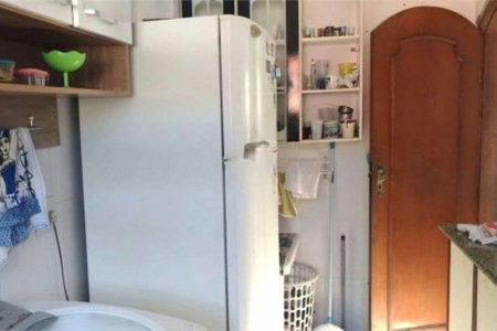 Casa com 3 dormitórios à venda, 182 m² por R$ 800.000,00 - Estuário - Santos/SP