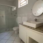 Casa para alugar com 4 quartos, sendo 3 suítes, em Vila Sfeir, Indaiatuba, SP
