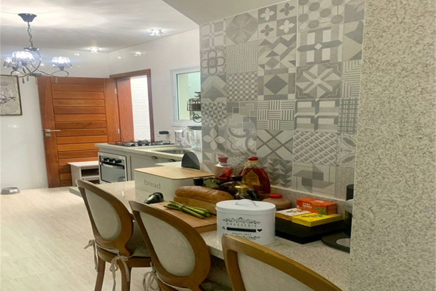 Sobrado à venda com 3 quartos, sendo 1 suíte, em Santana, São Paulo, SP