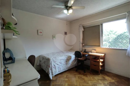 Apartamento à venda com 4 quartos, sendo 1 suíte, em Brooklin Paulista, São Paulo, SP