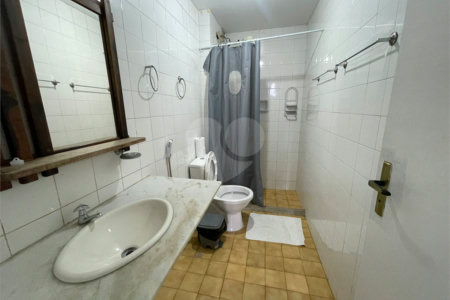 Apartamento à venda com 2 quartos, sendo 1 suíte,  no Centro (mangue), Armação dos Búzios, RJ