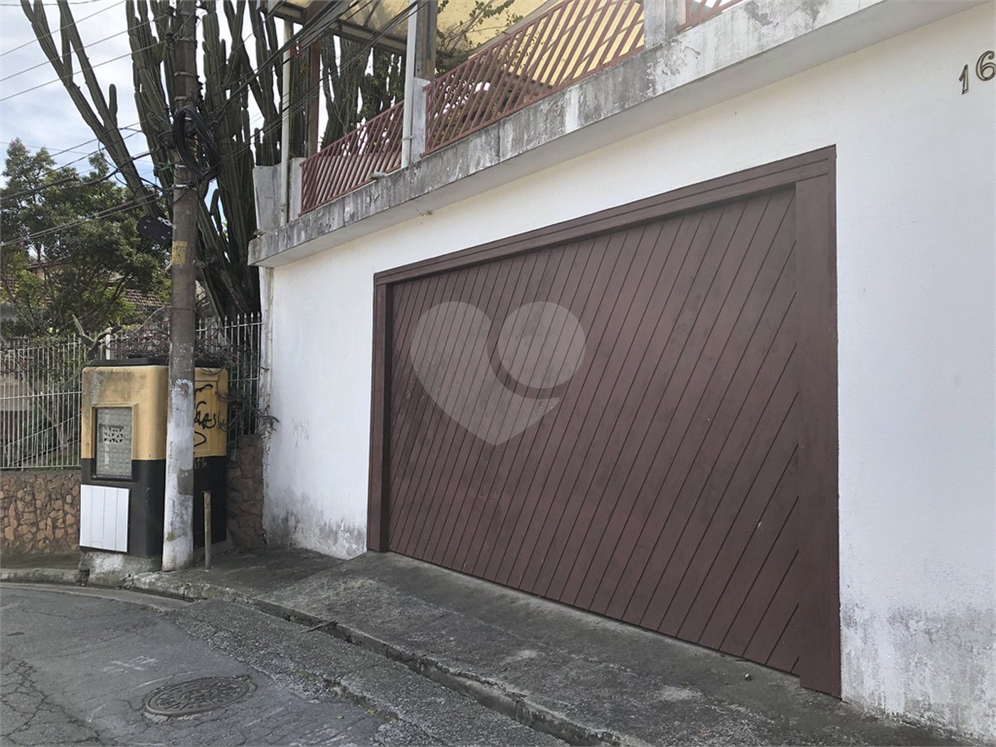 Casa Térrea à venda com 3 quartos, sendo 2 suítes, em Horto Florestal, São Paulo, SP